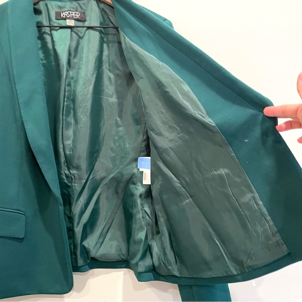 Kasper Classic Single Button Close Stretch Blazer - image 6